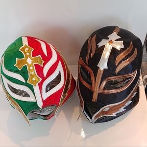 2 VINTAGE MEXICAN LUCHADOR WRESTLING MASKS REY MYSTERIO.VERY COOL!!